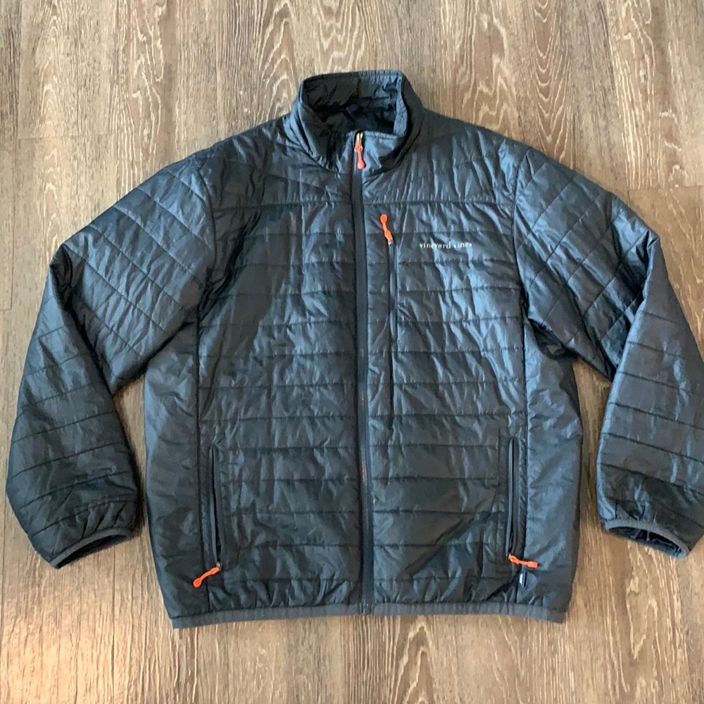 Vineyard Vines men’s lightweight jacket